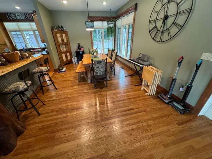 An image of a sparkly dining room